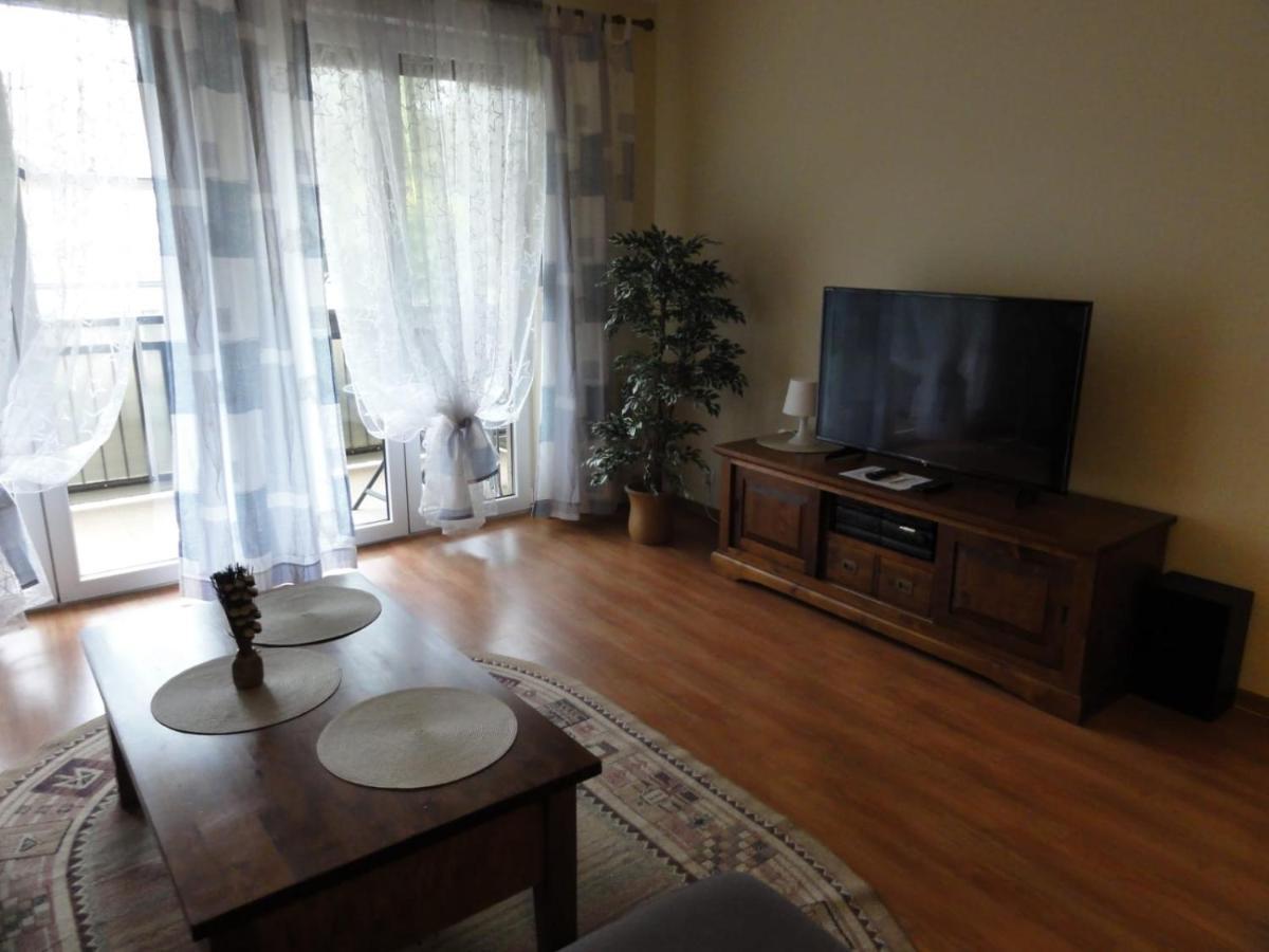 Apartement Basti Поберово Экстерьер фото