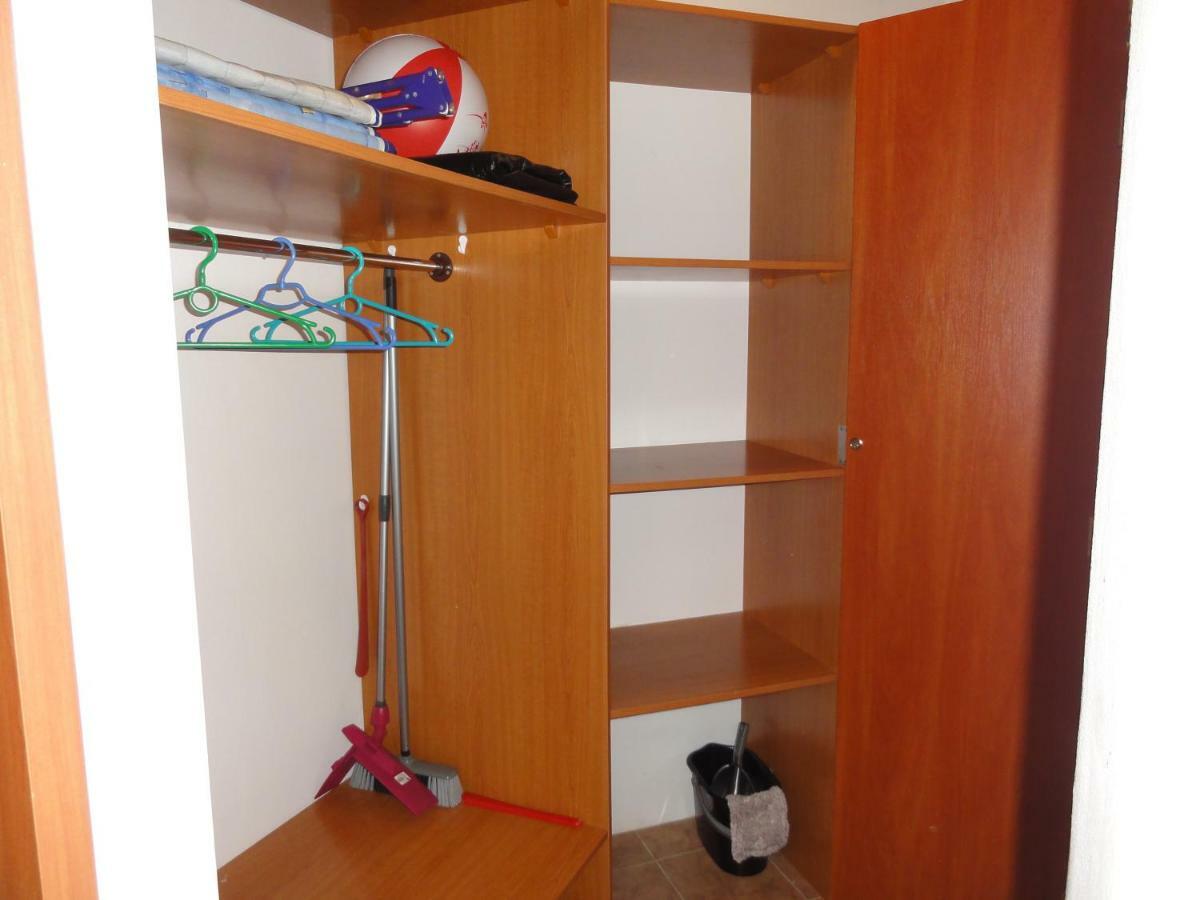 Apartement Basti Поберово Экстерьер фото
